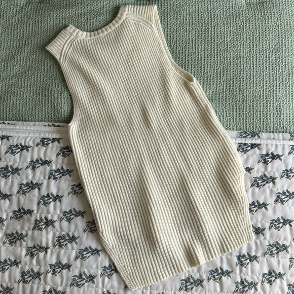 Madewell Wool Blend Sweater Tank - Picture 4 of 6